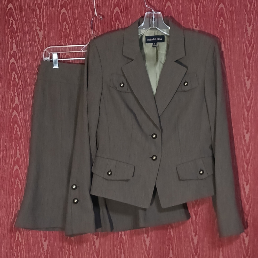 ISABEL & NINA 2 Piece Collared Long Sleeve Button Skirt Suit Sz 6